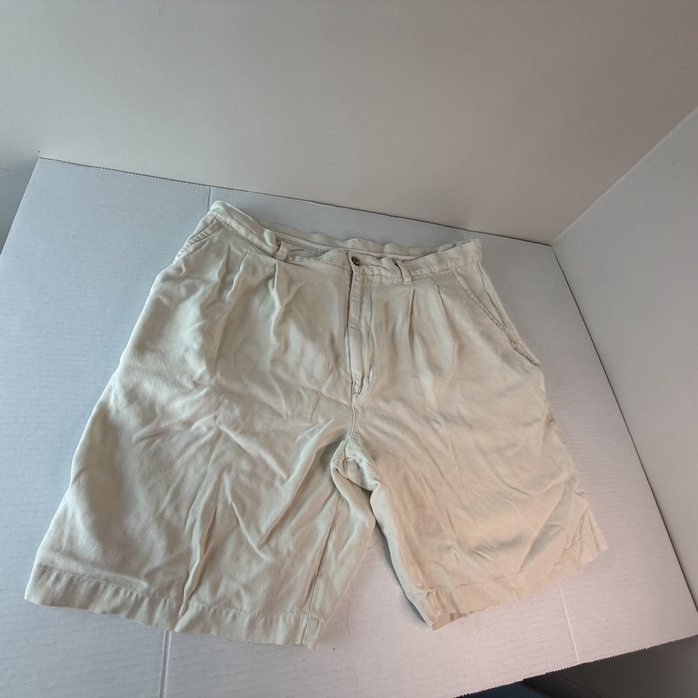 Caribbean Mens 100% Silk Shorts 40 Ivory White Pleated Preppy Casual Beach Vaca